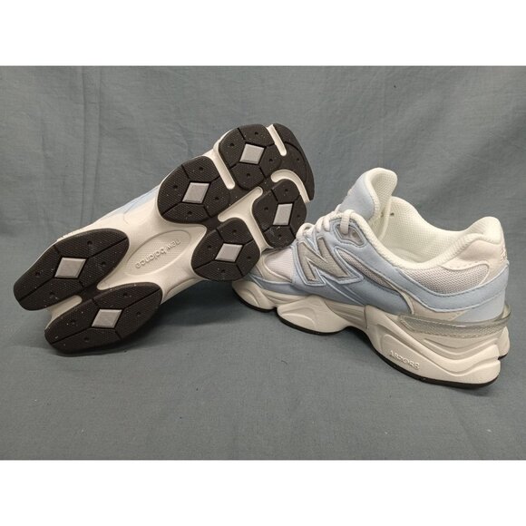 New Balance Girls 9060 Sneakers GC906034H Suede Mesh Blue Size 7 FLOOR MODEL! - Picture 2 of 13